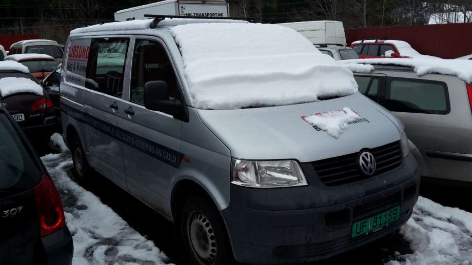 VW Transporter / Caravelle 2003-2009 (Fase 1) (T5) (T5), Motorkode: AXB, Girkassekode: JCF