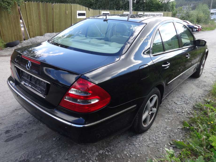Mercedes E-Klasse 2002-2006 (Fase 1) (W211) (W211), Motorkode: OM646.961, Girkassekode: