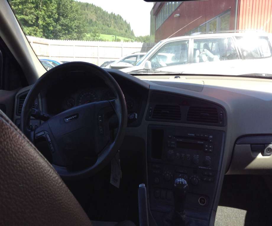 Volvo V70 2000-2004 (Type II, Fase 1) , Motorkode: D5244T2, Girkassekode: 