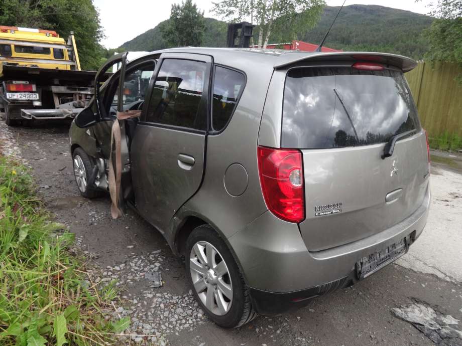 Mitsubishi Colt 2009-2013 (Type VII, Fase 2) , Motorkode: 4A90, Girkassekode: 