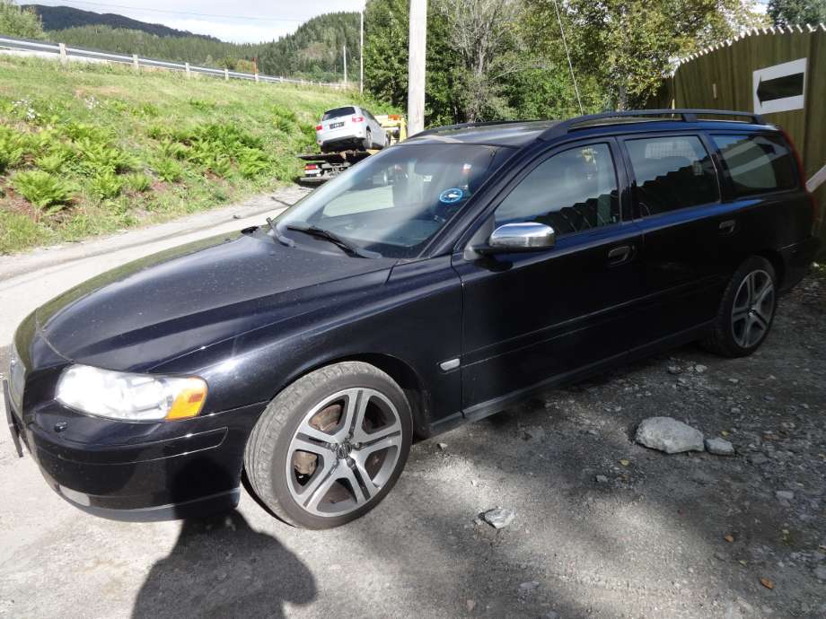 Volvo V70 2005-2007 (Type II, Fase 2) , Motorkode: D5244T5, Girkassekode: TF-80SC