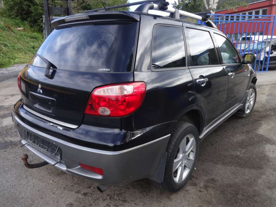 Mitsubishi Outlander 2003-2006 (Type I) , Motorkode: 4G69, Girkassekode: W4A4B