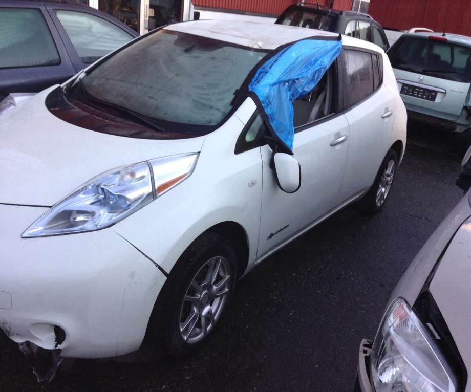 Nissan Leaf 2011-2017 (Type I) , Motorkode: EM61, Girkassekode: 