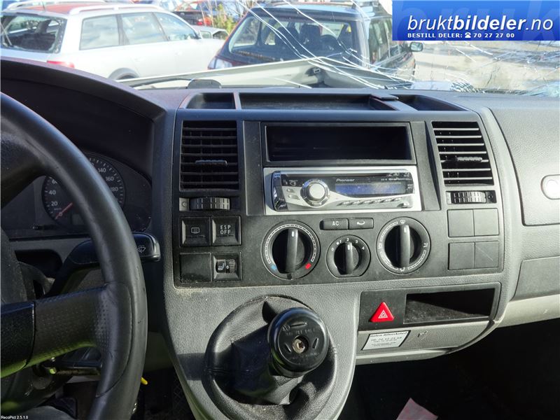 VW Transporter / Caravelle 2003-2009 (Fase 1) (T5) (T5), Motorkode: BRS, Girkassekode: JQT