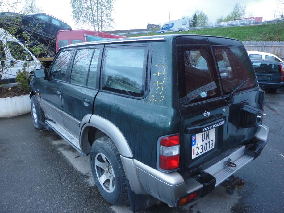 Nissan Patrol 1998-2004 (Fase 1) (Y61) (Y61), Motorkode: RD28TDi, Girkassekode: