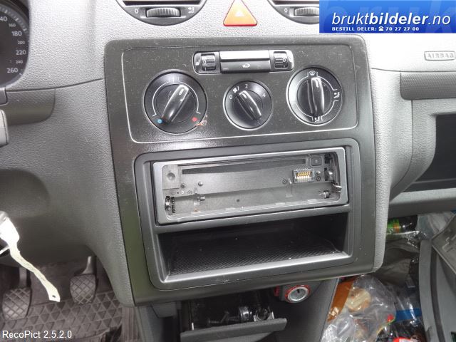 VW Caddy 2004-2010 (Type III, Fase 1) , Motorkode: BJB;BLS, Girkassekode:
