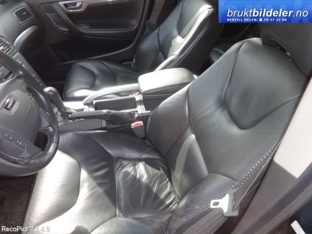 Volvo XC70 2001-2004 (Type I, Fase 1) , Motorkode: B5244T3, Girkassekode: AW50/51 AWD