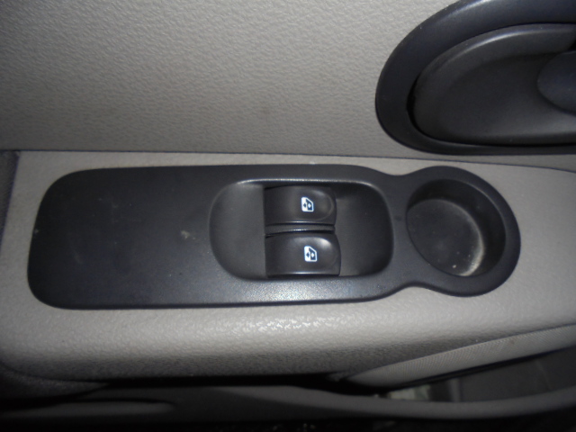 Renault Modus 2006-2008 , Motorkode: K4J-770;K4J-780, Girkassekode: 