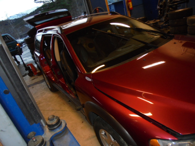 Volvo XC70 2005-2007 (Type I, Fase 2) , Motorkode: D5244T4, Girkassekode: TF-80SC AWD