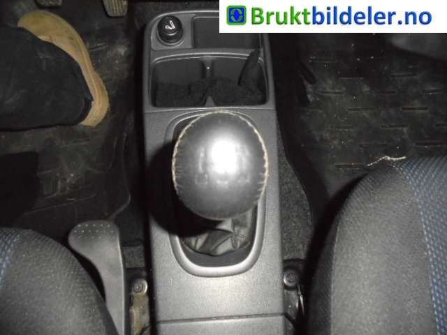 Suzuki Ignis 2003-2010 (Type I) (UNGARN) (UNGARN), Motorkode: M13A, Girkassekode: