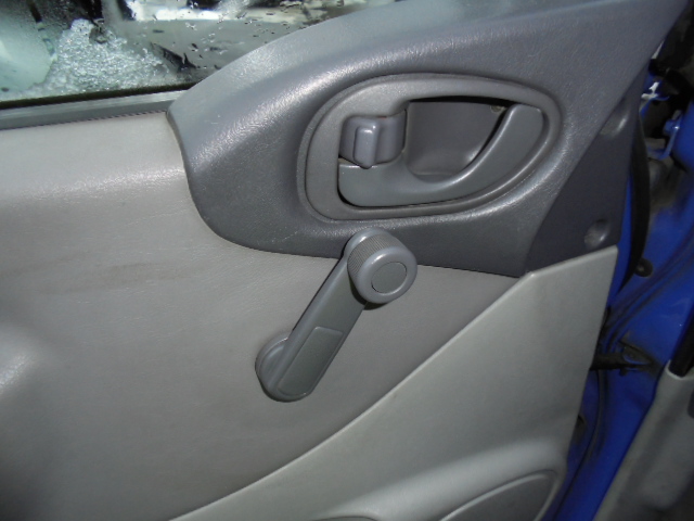 Mitsubishi L400 1997-2002 , Motorkode: 4D56, Girkassekode: V5M21-7-Q4