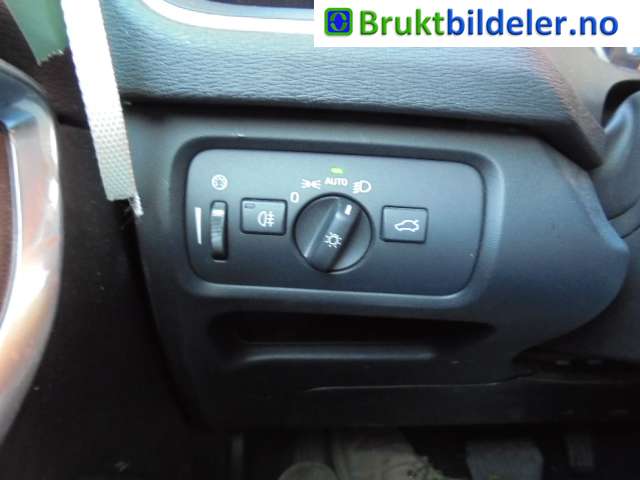 Volvo V40 2012-2019 , Motorkode: D4162T, Girkassekode: MPS6 (B)