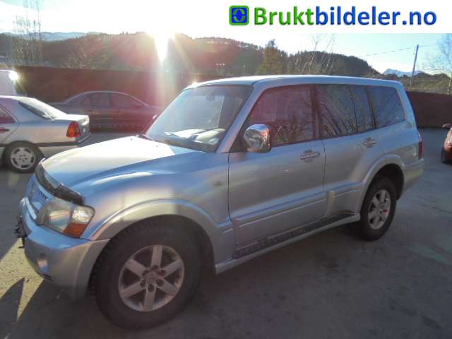 Mitsubishi Pajero 2000-2006 (Type III) , Motorkode: 4M41, Girkassekode: V5A51-7-SB