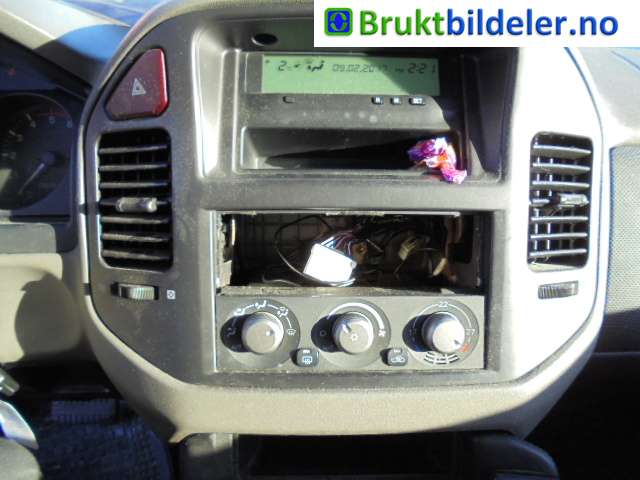 Mitsubishi Pajero 2000-2006 (Type III) , Motorkode: 4M41, Girkassekode: V5A51-7-SB