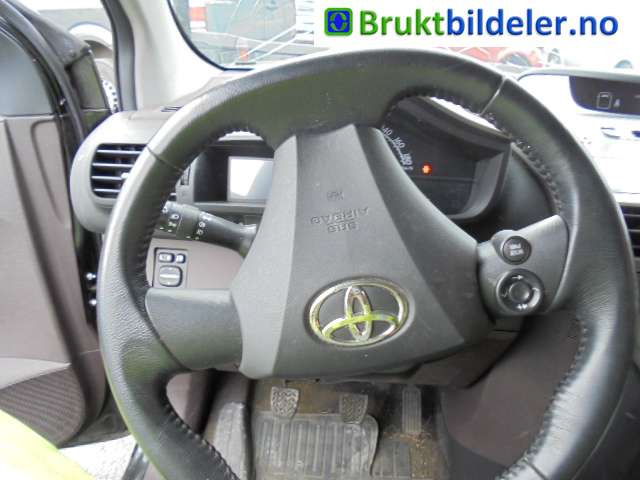 Toyota iQ 2009-2014 , Motorkode: 1KR-FE, Girkassekode: 