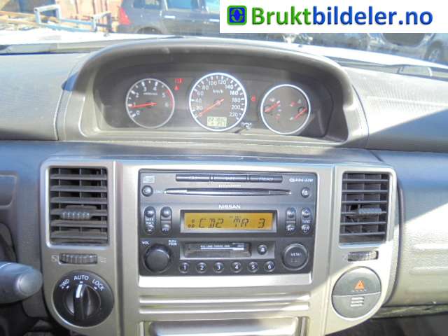 Nissan X-Trail 2002-2007 (T30) (T30), Motorkode: YD22, Girkassekode: MT.F6