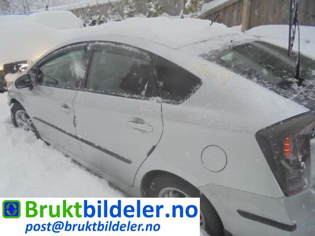 Toyota Prius 2009-2016 (Type III) (COMBI) (COMBI), Motorkode: 2ZR-FXE, Girkassekode: 