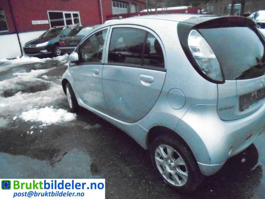 Mitsubishi i-MiEV 2010-->> , Motorkode: Y4F1, Girkassekode: 