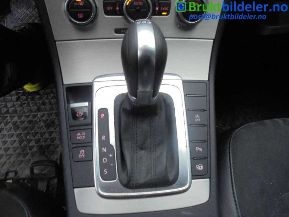 VW Passat 2011-2015 (B7) (B7), Motorkode: CAXA, Girkassekode: NTZ