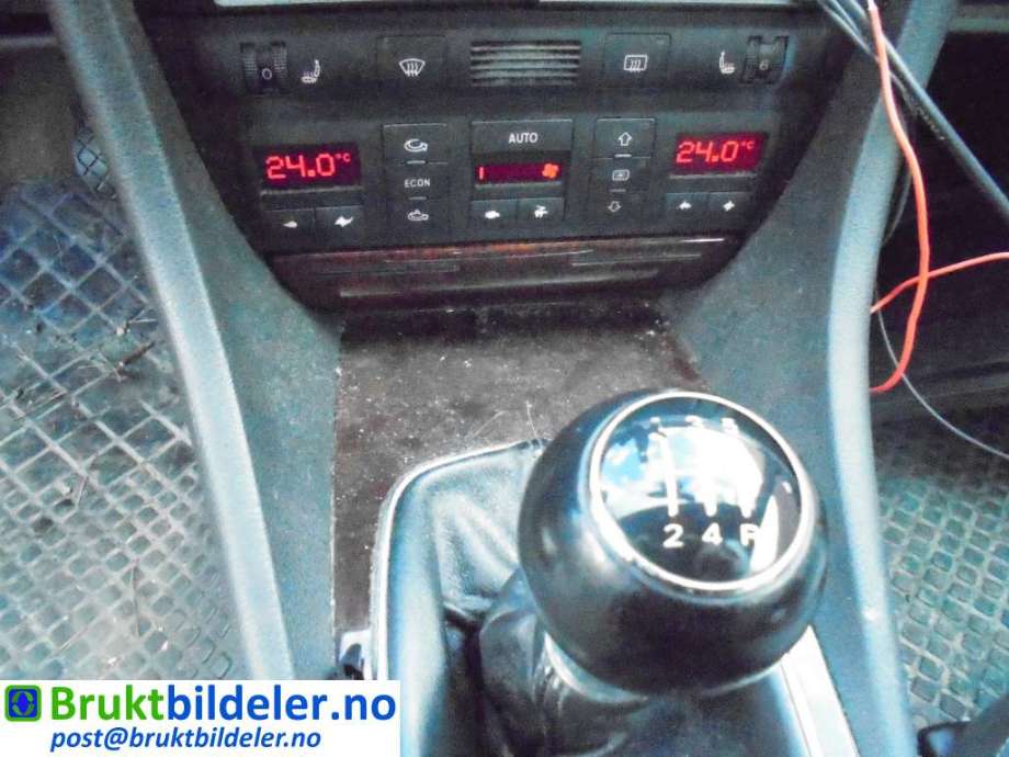 Audi A6 2001-2004 (Type II, Fase 2) (C5) (C5), Motorkode: AWT, Girkassekode: ENP