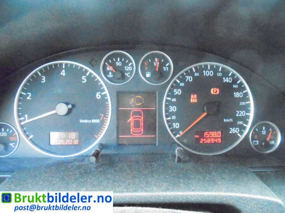 Audi A6 2001-2004 (Type II, Fase 2) (C5) (C5), Motorkode: AWT, Girkassekode: ENP