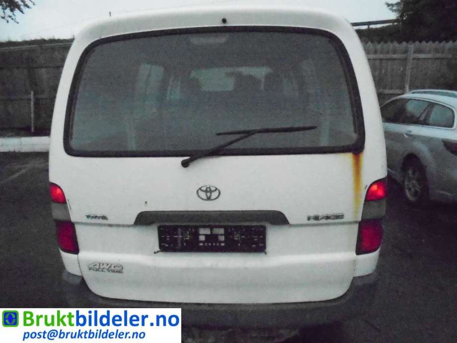 Toyota Hiace 2001-2006 (Fase 2) , Motorkode: 2KD-FTV, Girkassekode: R151F