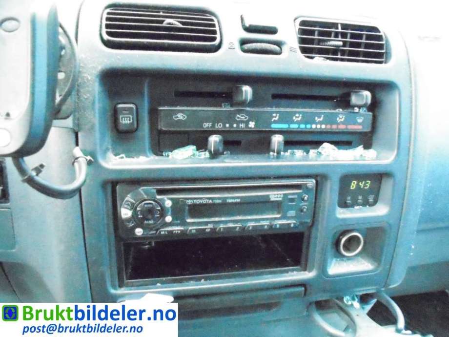 Toyota Hiace 2001-2006 (Fase 2) , Motorkode: 2KD-FTV, Girkassekode: R151F