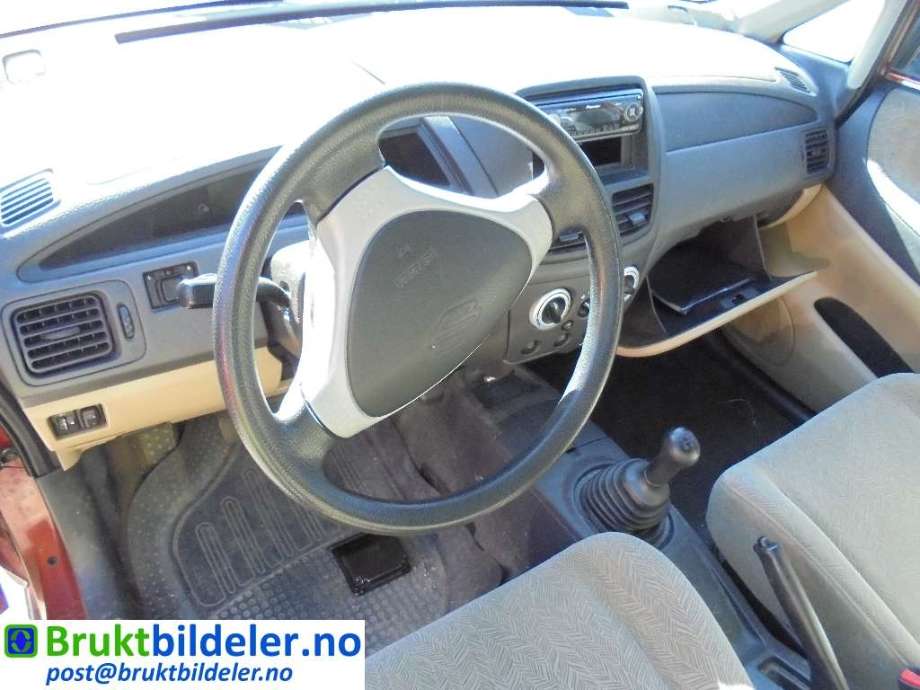 Suzuki Liana 2001-2004 (Fase 1) , Motorkode: M16A, Girkassekode: 
