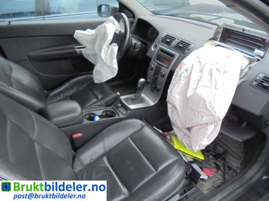 Volvo C30 2006-2009 (Fase 1) , Motorkode: D4204T, Girkassekode: MMT6