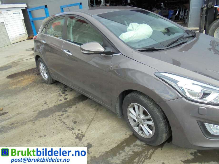 Hyundai i30 2012-2017 (Type II) , Motorkode: R19E, Girkassekode: D21U