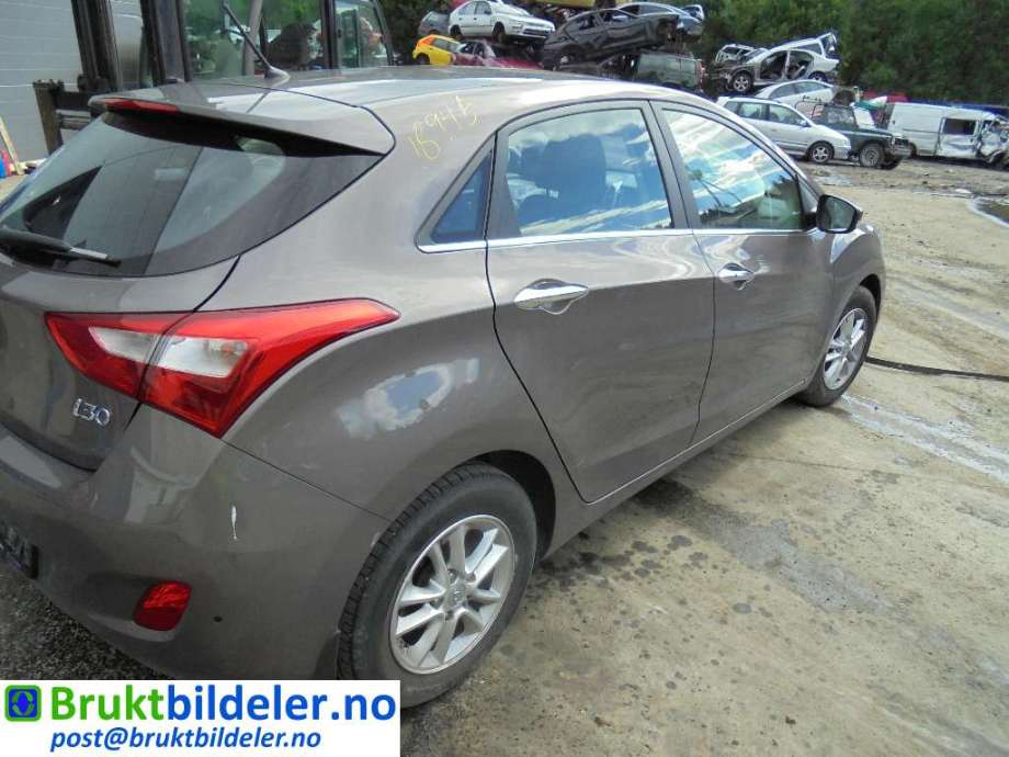 Hyundai i30 2012-2017 (Type II) , Motorkode: R19E, Girkassekode: D21U