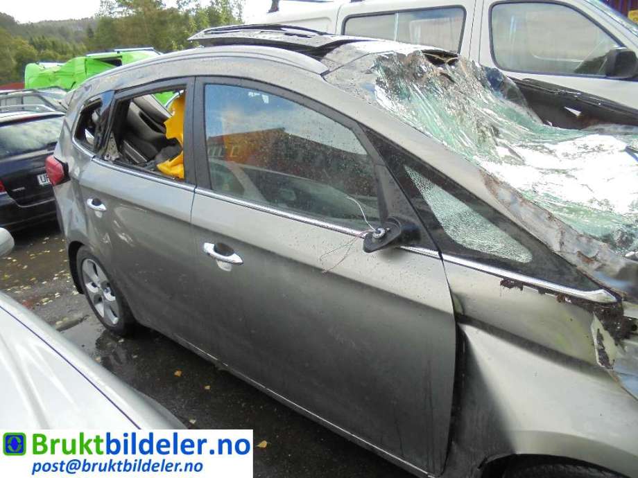 Kia Carens 2013-2018 Type III , Motorkode: D4FD, Girkassekode: 