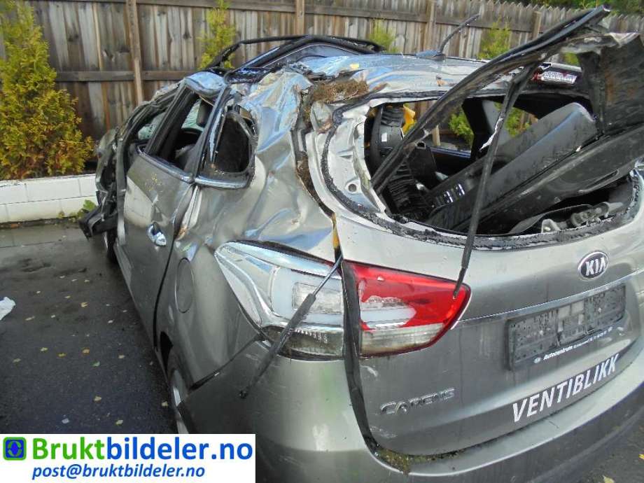 Kia Carens 2013-2018 Type III , Motorkode: D4FD, Girkassekode: 