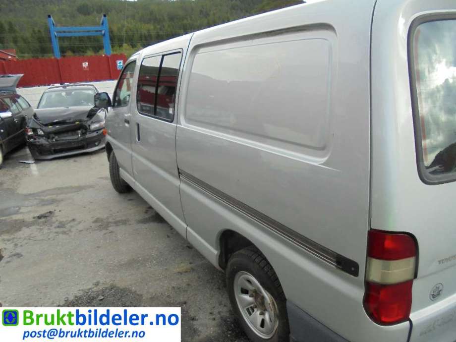 Toyota Hiace 2001-2006 (Fase 2) , Motorkode: 2KD-FTV, Girkassekode: 