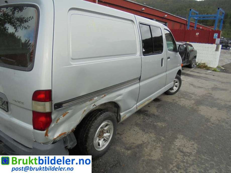 Toyota Hiace 2001-2006 (Fase 2) , Motorkode: 2KD-FTV, Girkassekode: 