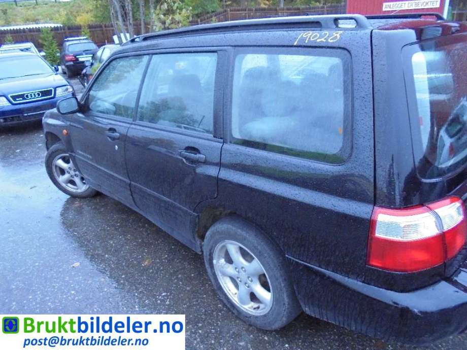 Subaru Forester 1997-2002 (Type I) , Motorkode: EJ20T, Girkassekode: 