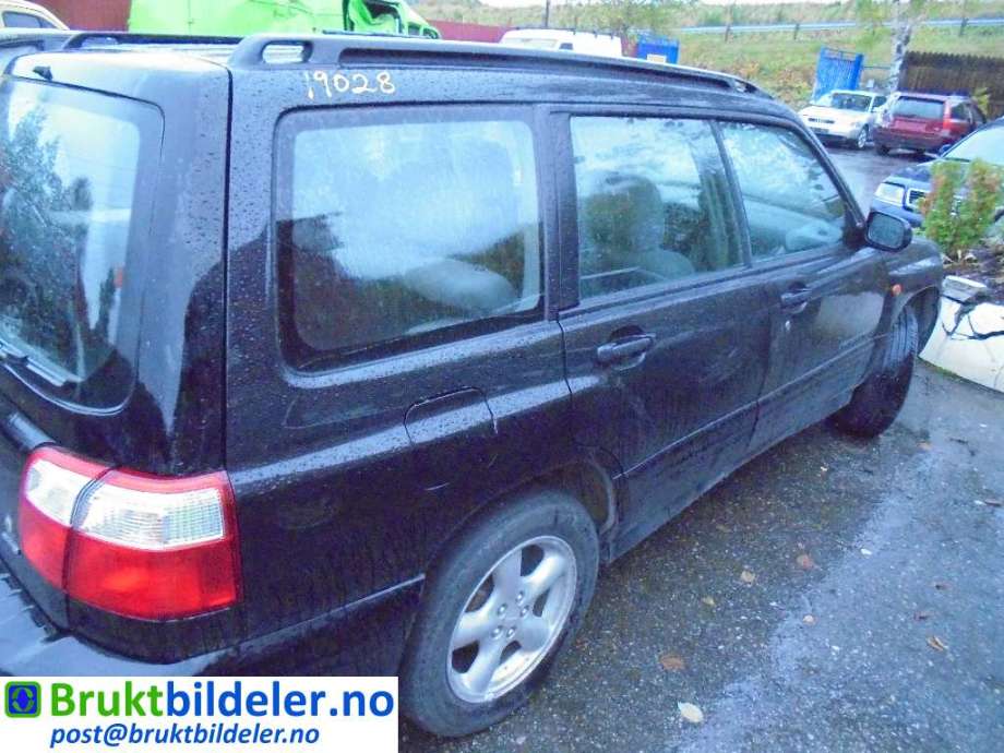 Subaru Forester 1997-2002 (Type I) , Motorkode: EJ20T, Girkassekode: 