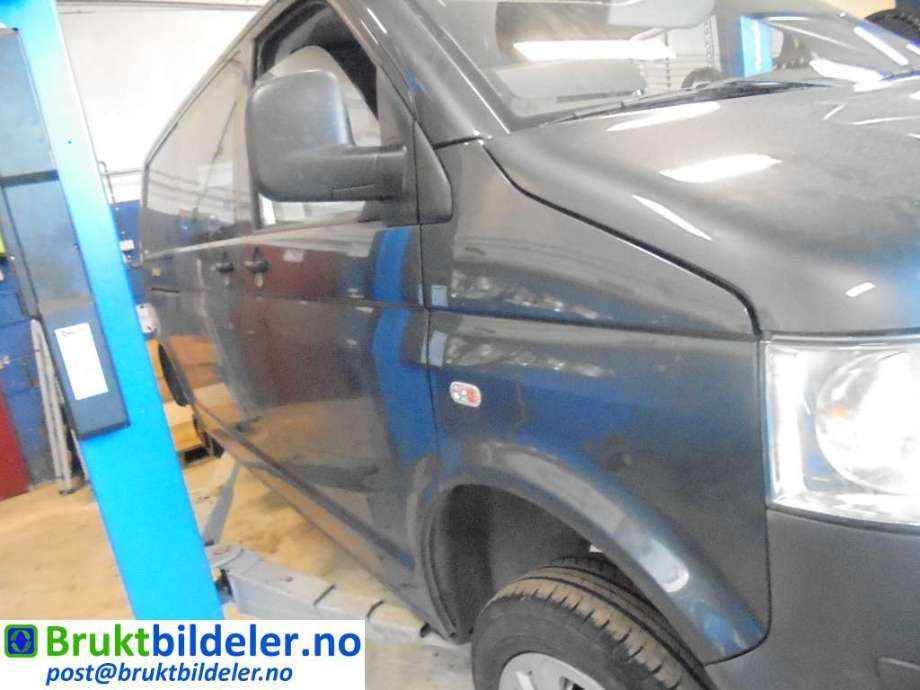 VW Transporter / Caravelle 2003-2009 (Fase 1) (T5) (T5), Motorkode: AXD;BNZ, Girkassekode: KLF
