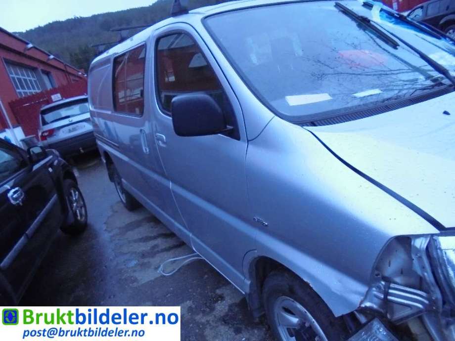 Toyota Hiace 2007-2012 (Fase 3) , Motorkode: 2KD-FTV, Girkassekode: 