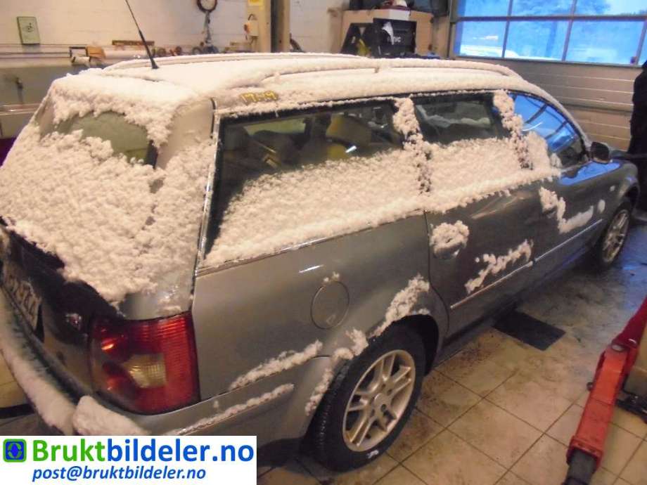 VW Passat 2001-2005 (B5,3BG) (B5,3BG), Motorkode: AVF;AWX, Girkassekode: 