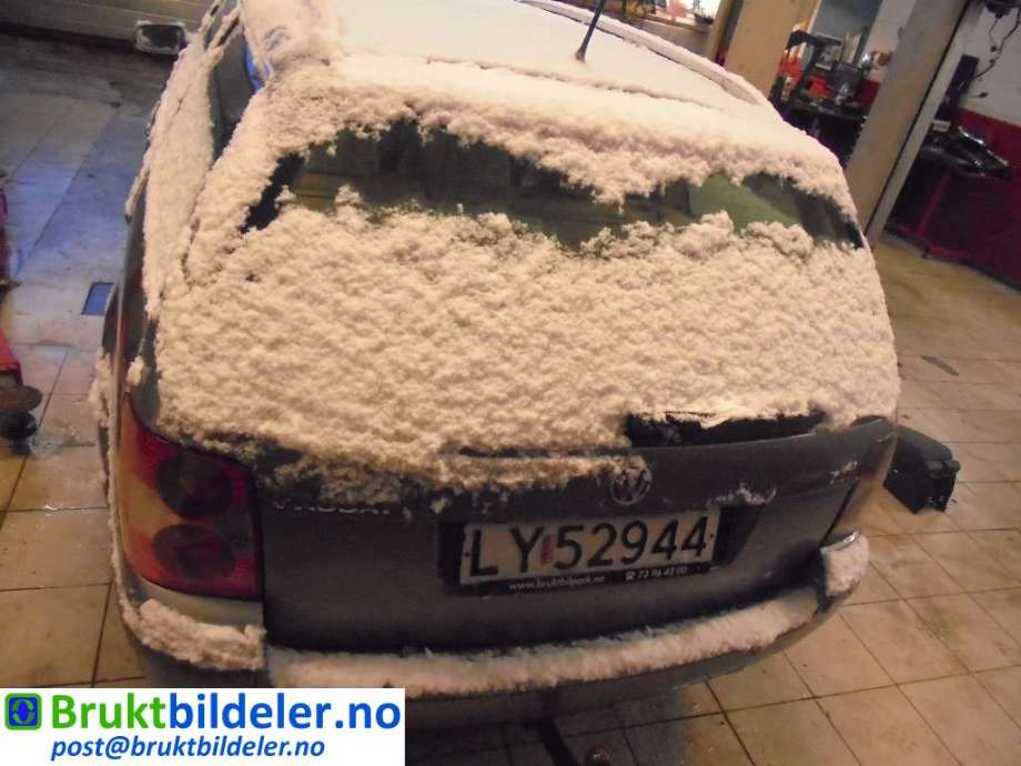 VW Passat 2001-2005 (B5,3BG) (B5,3BG), Motorkode: AVF;AWX, Girkassekode: 