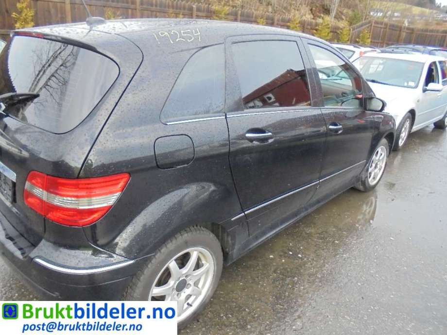 Mercedes B-Klasse 2008-2011 (Fase 2) (W245) (W245), Motorkode: OM640.940, Girkassekode: 