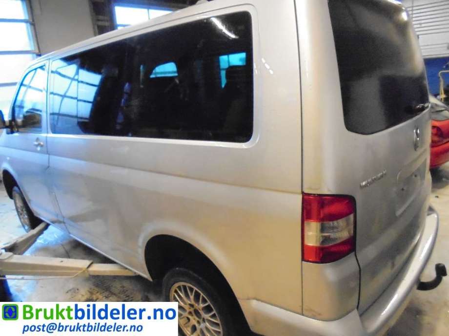 VW Transporter / Caravelle 2003-2009 (Fase 1) (T5) (T5), Motorkode: AXB, Girkassekode: 