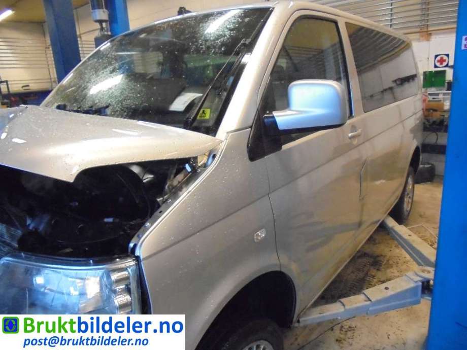 VW Transporter / Caravelle 2003-2009 (Fase 1) (T5) (T5), Motorkode: AXB, Girkassekode: 