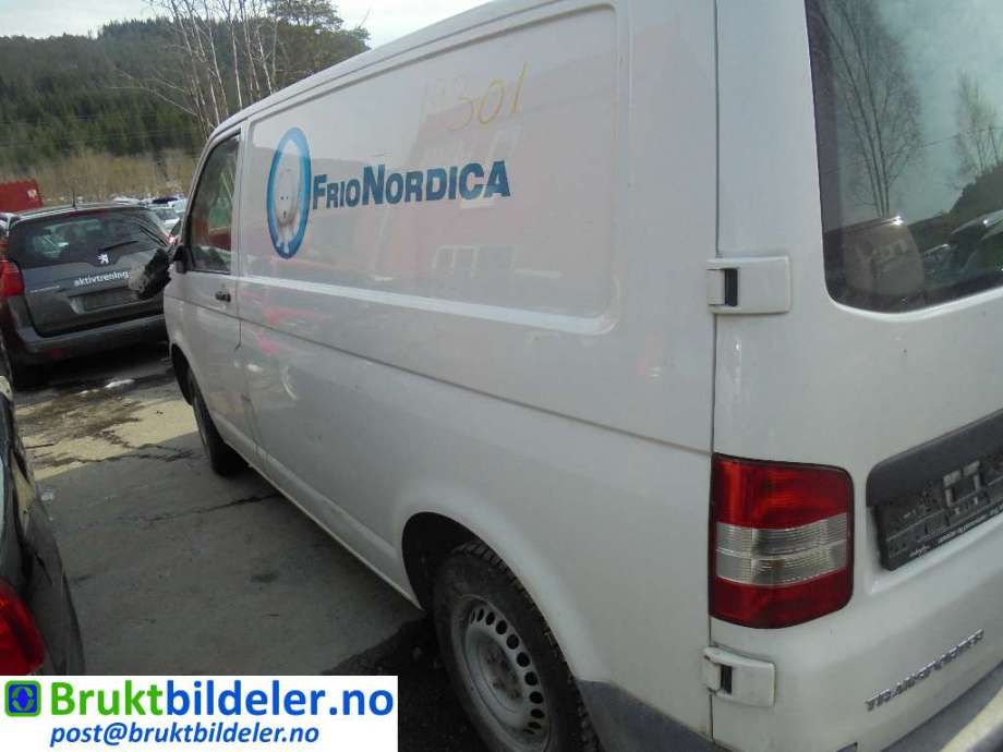 VW Transporter / Caravelle 2009-2015 (Fase 2) (T5) (T5), Motorkode: CAAB, Girkassekode: LRS