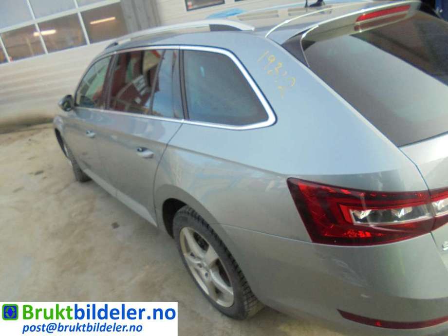 Škoda Superb 2015-->> (Type III) , Motorkode: CRLB, Girkassekode: