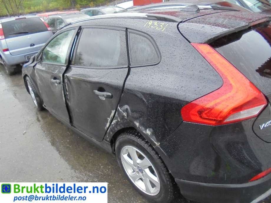 Volvo V40 2012-2019 , Motorkode: D4162T, Girkassekode: MPS6