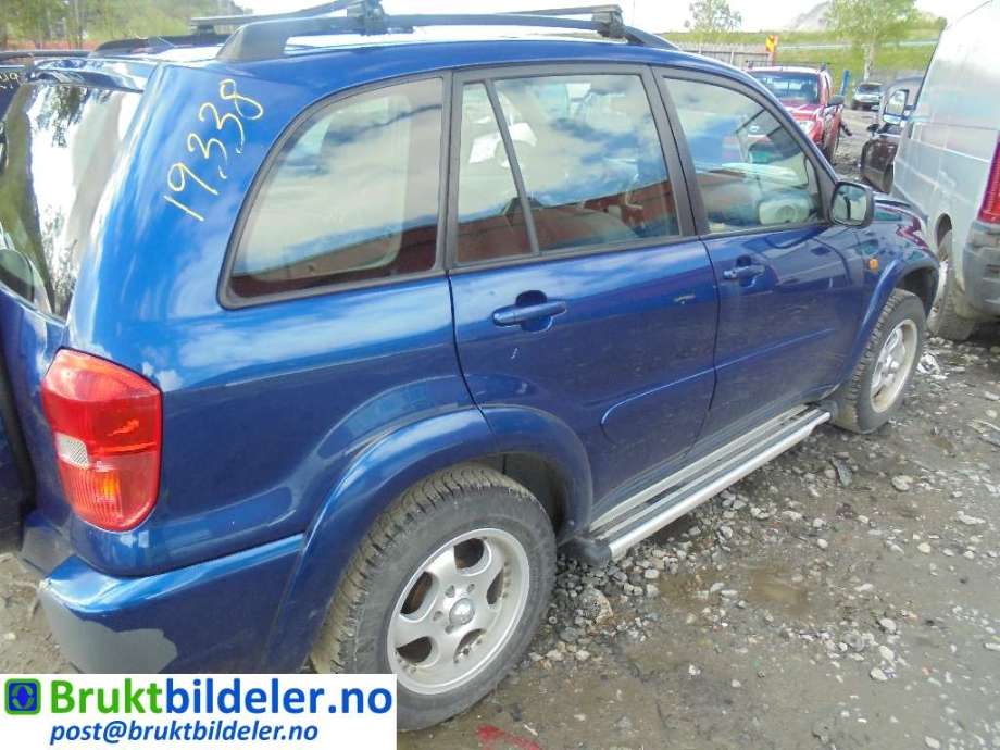 Toyota RAV4 2000-2006 (Type II) , Motorkode: 1CD-FTV, Girkassekode: 353F