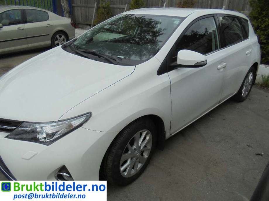 Toyota Auris 2013-2015 (Type II, Fase 1) , Motorkode: 1NR-FE, Girkassekode: 