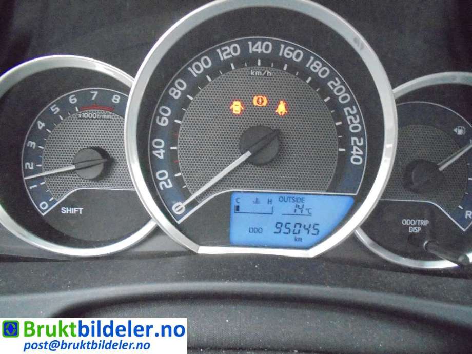 Toyota Auris 2013-2015 (Type II, Fase 1) , Motorkode: 1NR-FE, Girkassekode: 